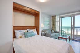 HS-0209 Oceanfront | Walk-In Garage | Step-Free