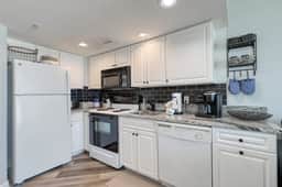 HS-1025 Ocean View | Sleeps 6 | Pools, Lazy River+
