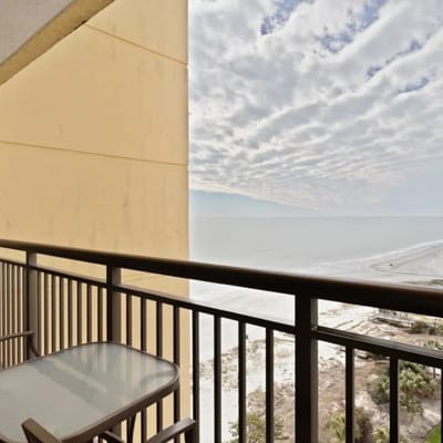 CR-1210 Ocean View Condo | Pool | Hot Tub | Sun Deck on 7th fl