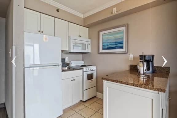 CR-1210 Ocean View Condo | Pool | Hot Tub | Sun Deck on 7th fl