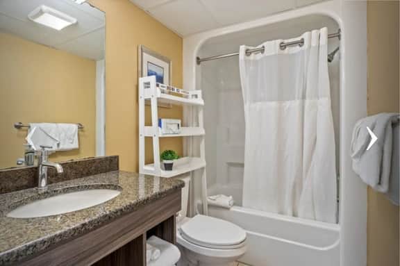 CR-1210 Ocean View Condo | Pool | Hot Tub | Sun Deck on 7th fl